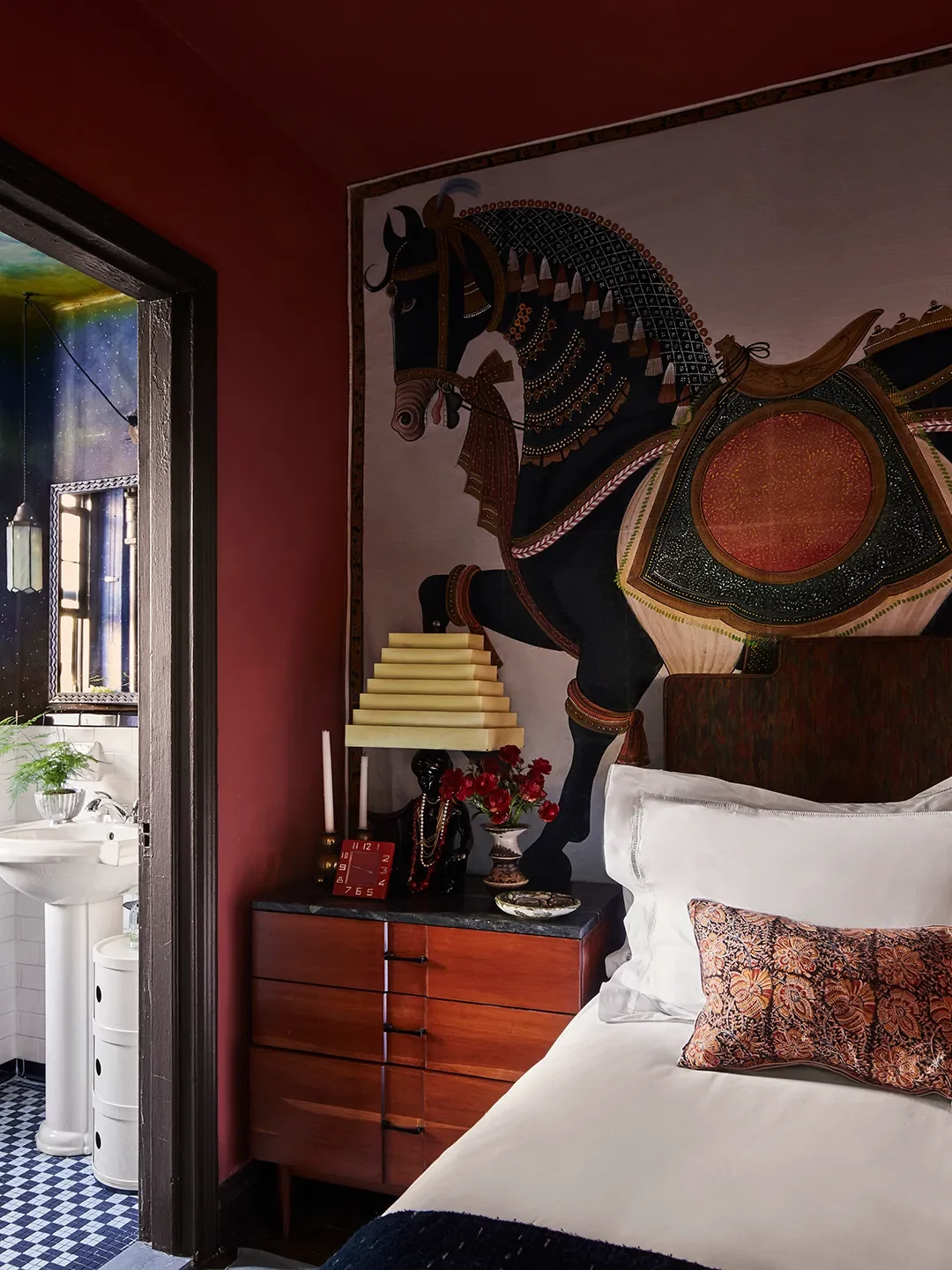 A Little Celestial, A Lot Striking: A Designer’s 550-Square-Foot Studio Jewel Box