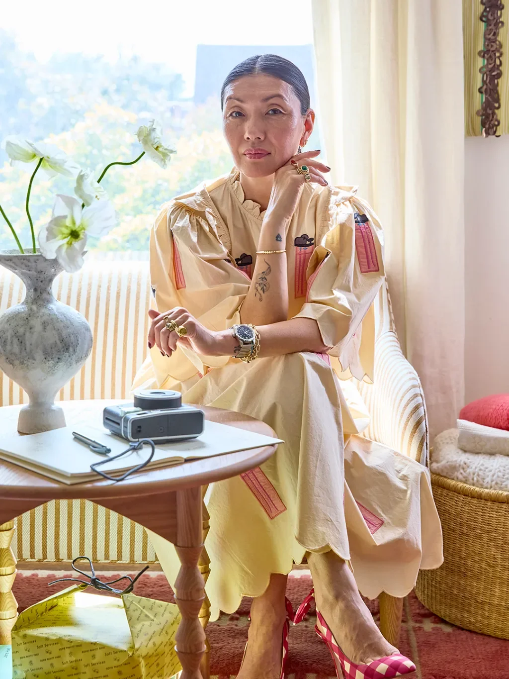 A Modular IKEA Wardrobe Keeps This Fashion Influencer’s ‘Cloffice’ in Order