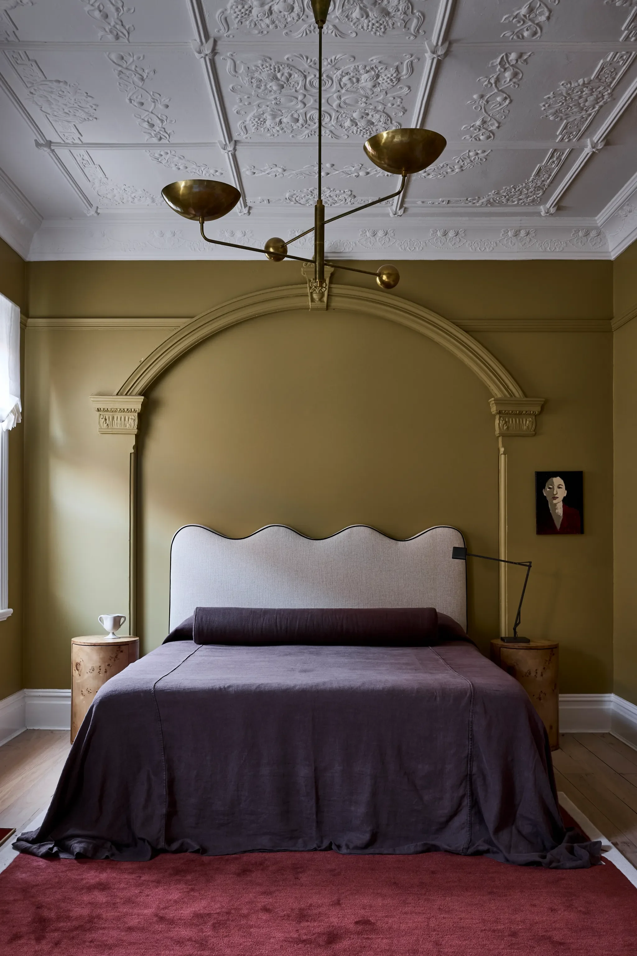 Designers Are Editing Bed Styling Down to a Single Sculptural Pillow