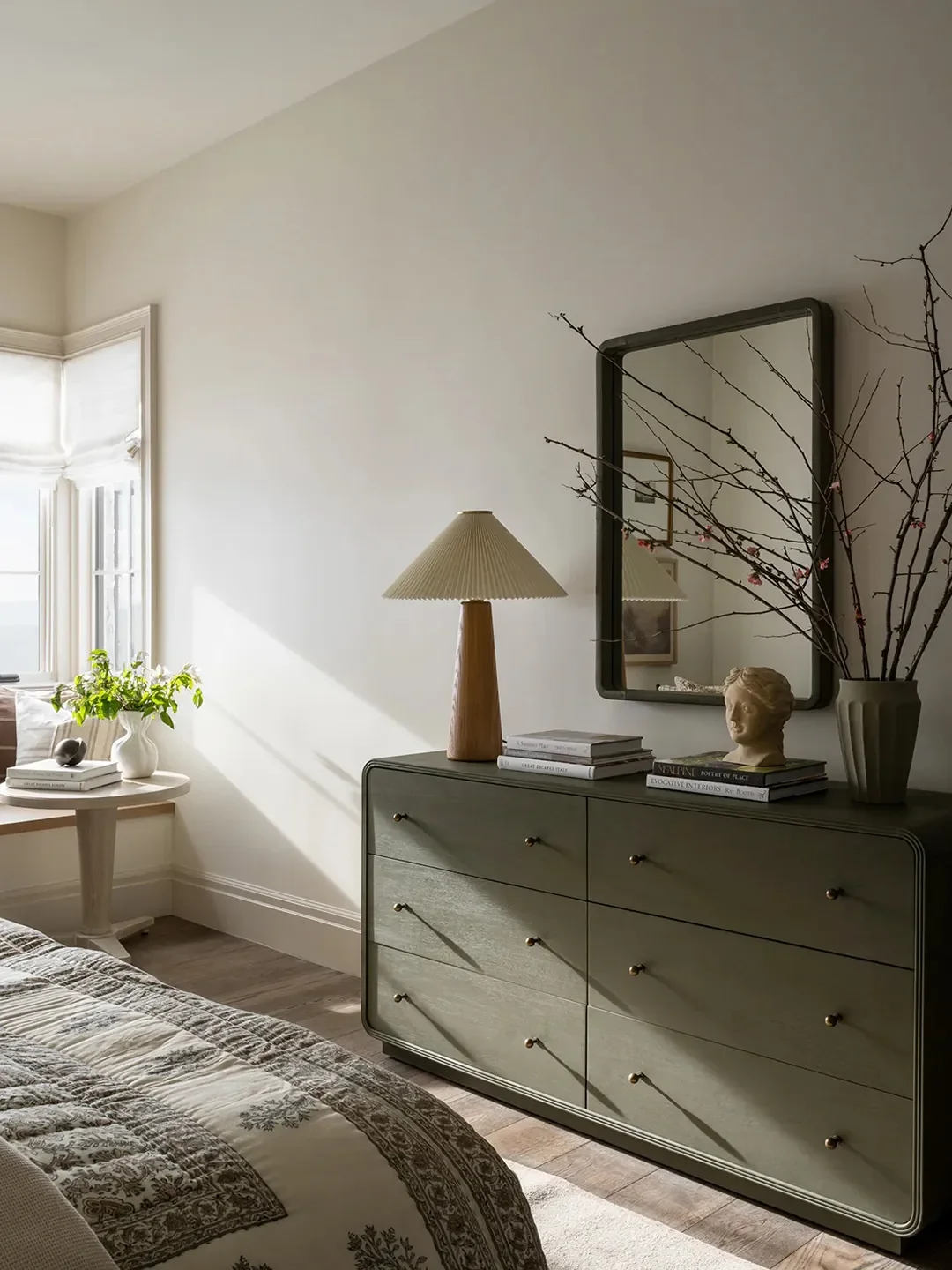The Foolproof Dresser Styling Formula Every Bedroom Deserves