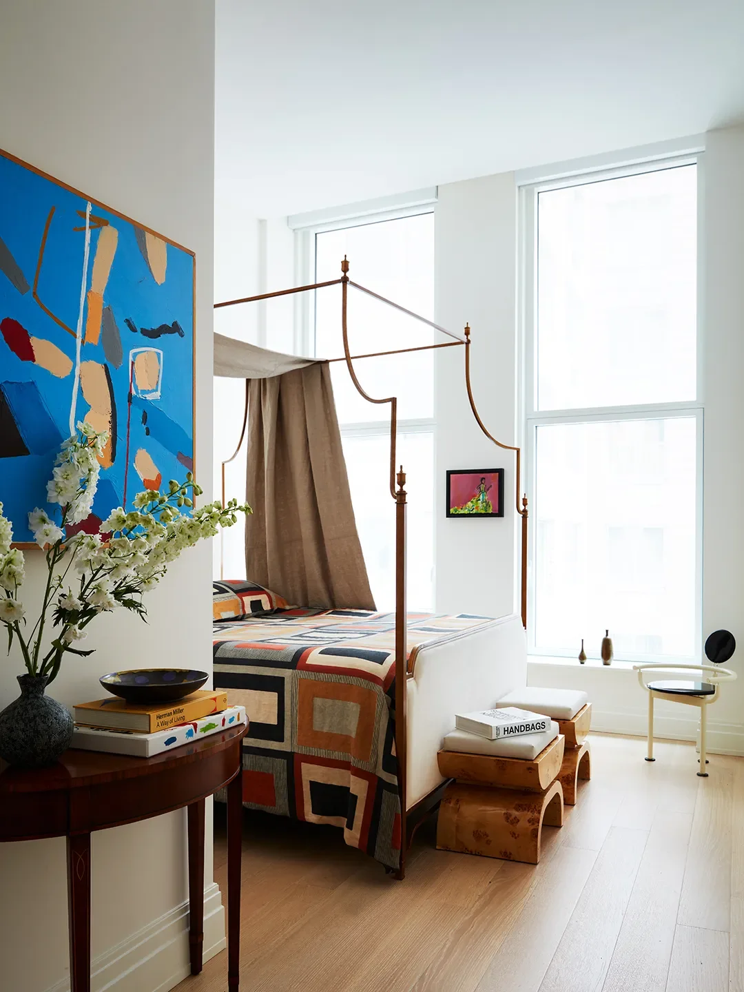 Martha Stewart Endorses This Divisive Bedroom Design Decision