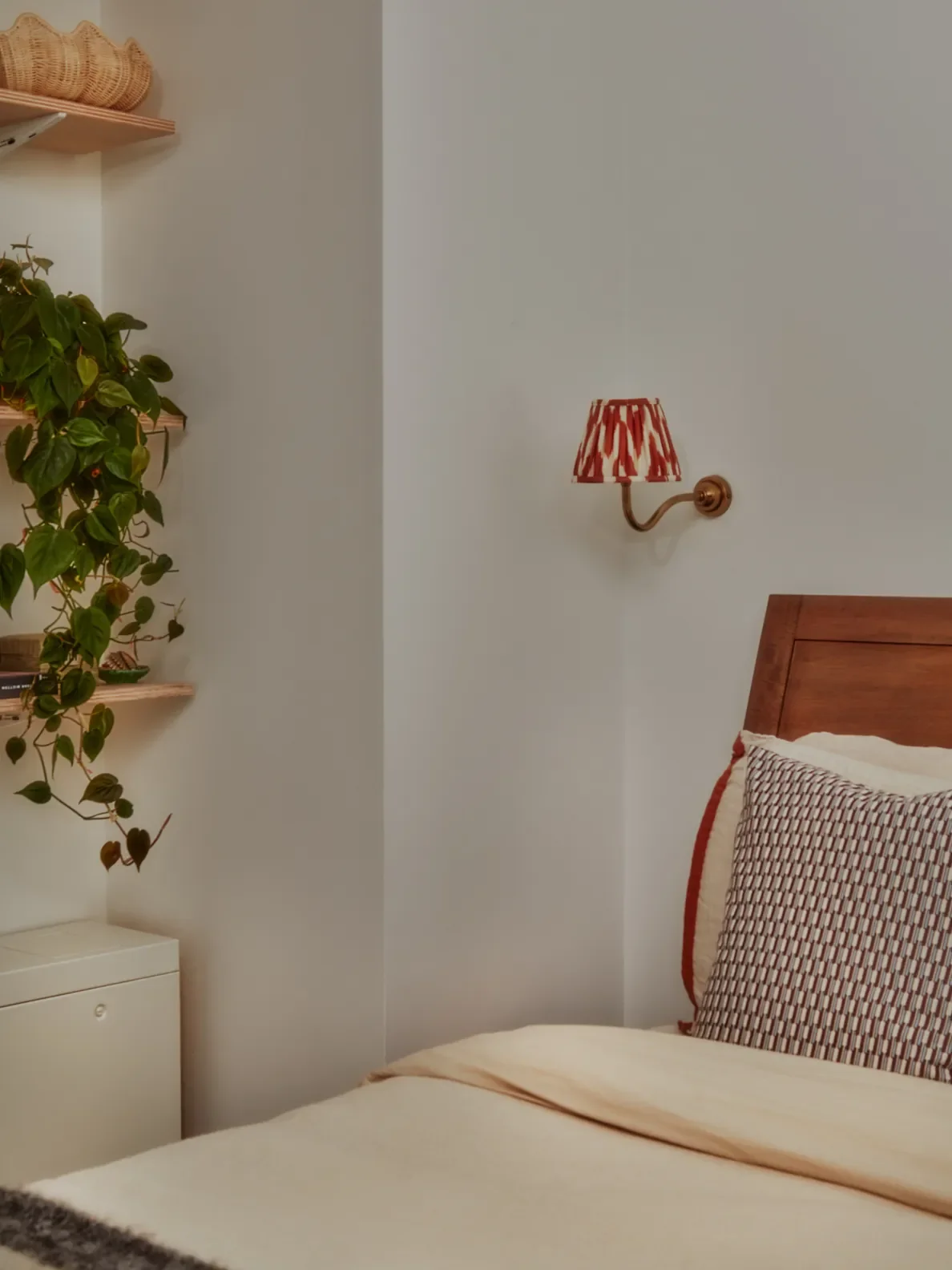 The Bedroom Purchase I’d Make Again in a Heartbeat: Cordless Sconces