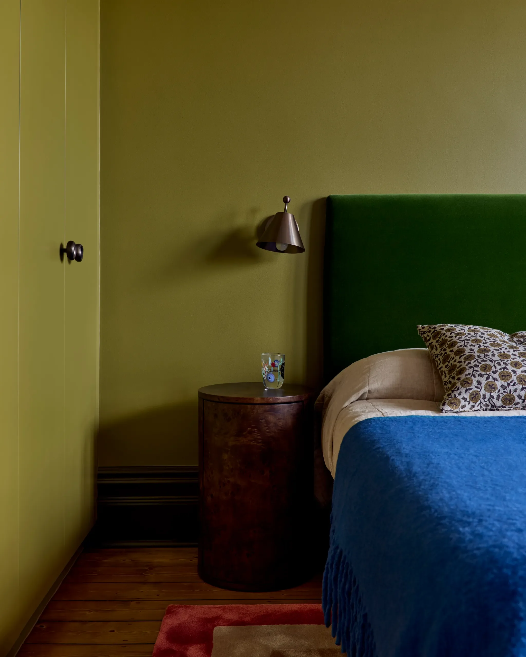 The Three-Color Formula Dominating Bed Styling in 2026
