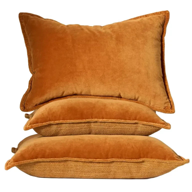 The Three-Color Formula Dominating Bed Styling in 2026