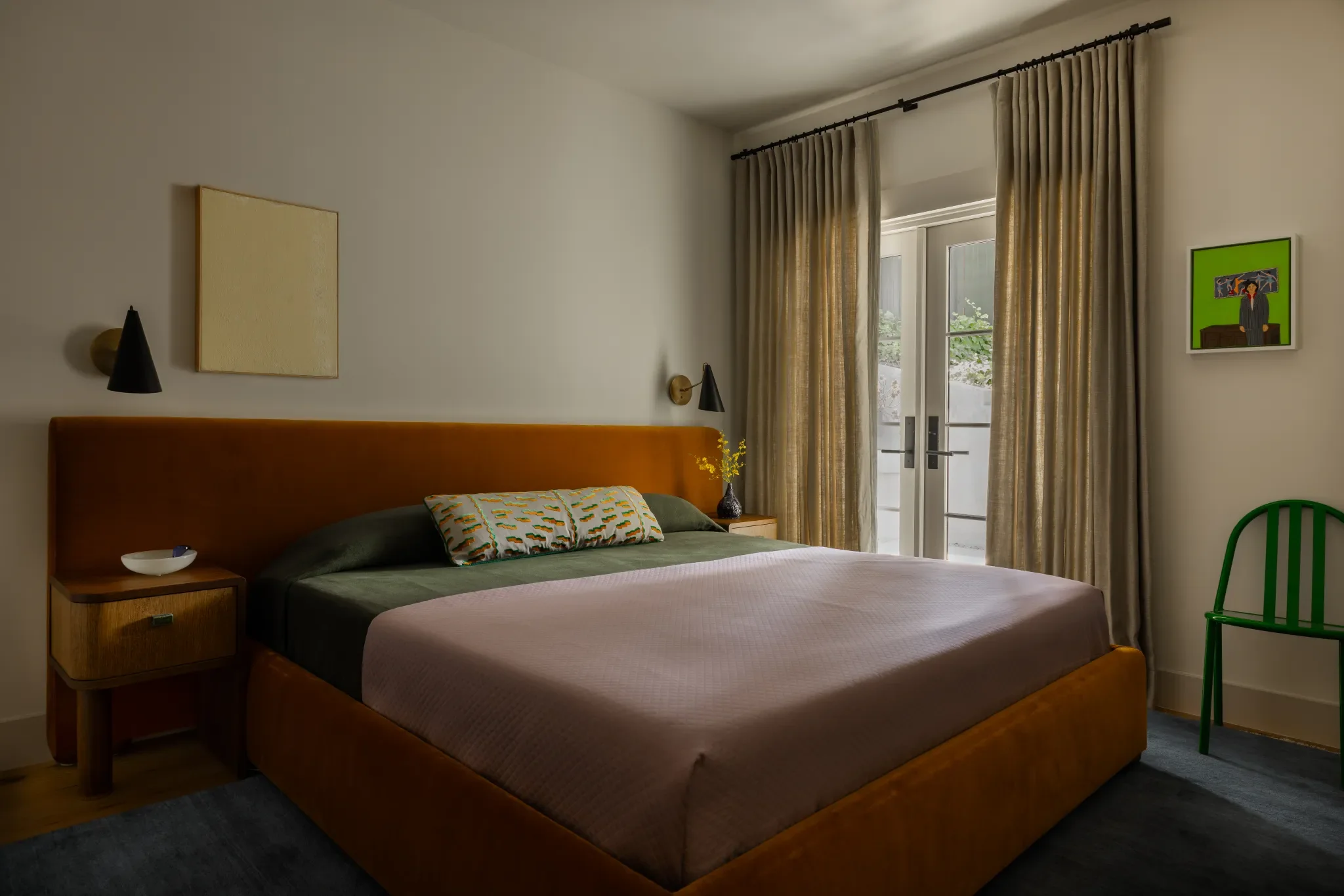 The Three-Color Formula Dominating Bed Styling in 2026